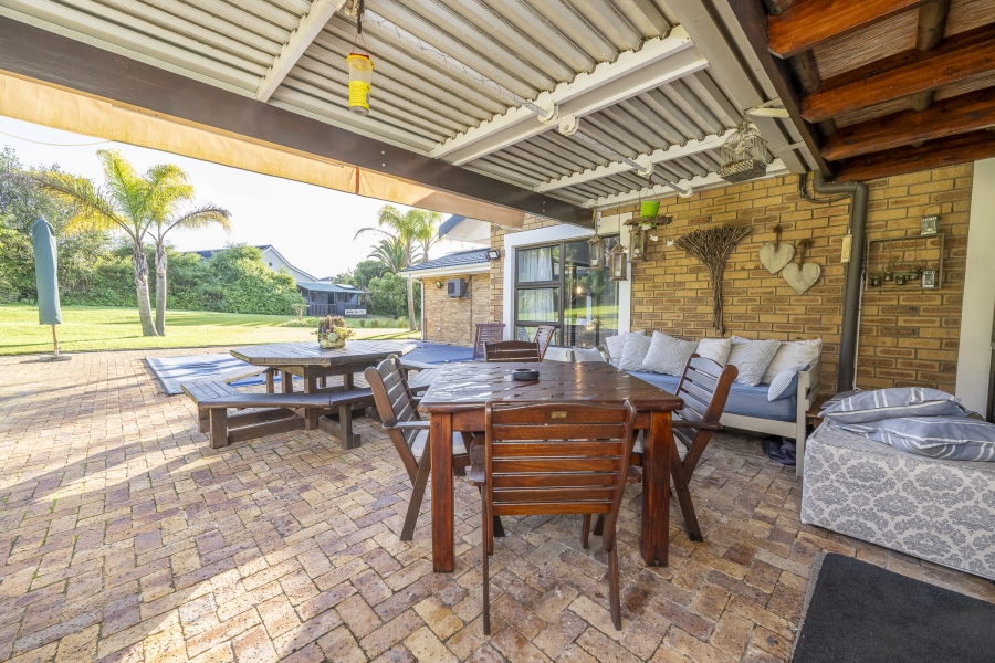 3 Bedroom Property for Sale in Vierlanden Western Cape